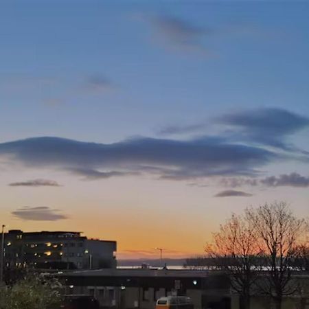 Lovely Sea Rooms, Easy Access To Centre & Airport EDI Exterior photo